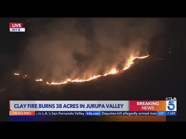 Brush fire breaks out in Jurupa Valley