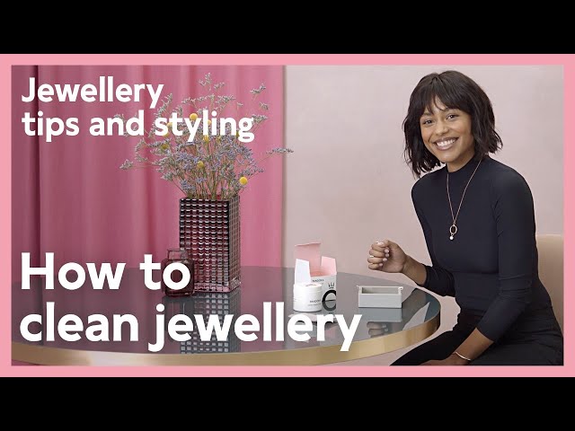 Jewellery tips and styling: How to clean jewellery | Pandora