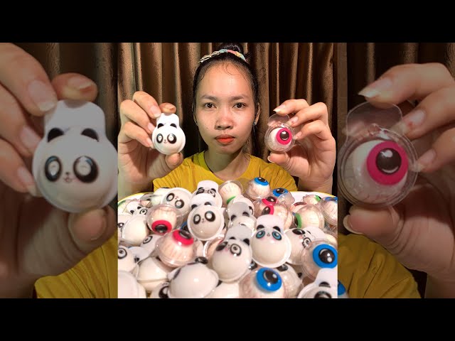 YUMMY EYEBALL CANDY JELLY ASMR FAST EATING MUKBANG SHOW P01