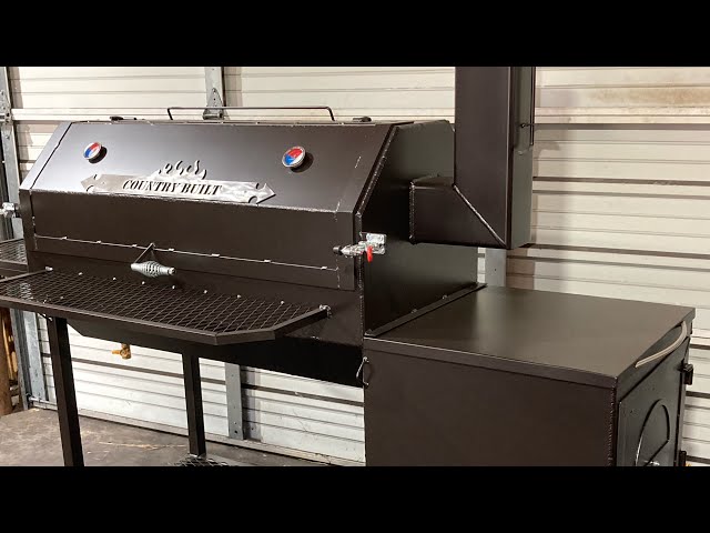 Reverse flow smokers with griddle top