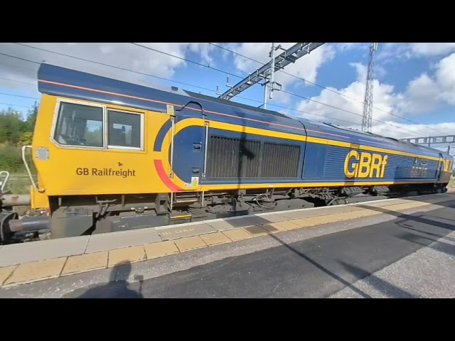 Stobart freight train at Carstairs on 2022/09/24 at 1441 in VR180