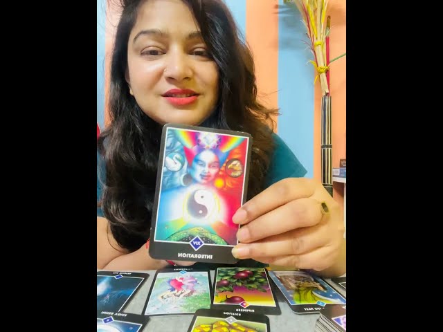 मेरी दुनिया है आप ,और मेरी दुनिया मुझसे रूठी हुई सी है। #tarot