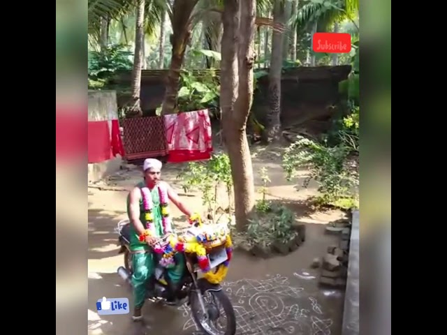 బైక్ మీద హరి దాసు😎😎 new trending bike with Haridas singing