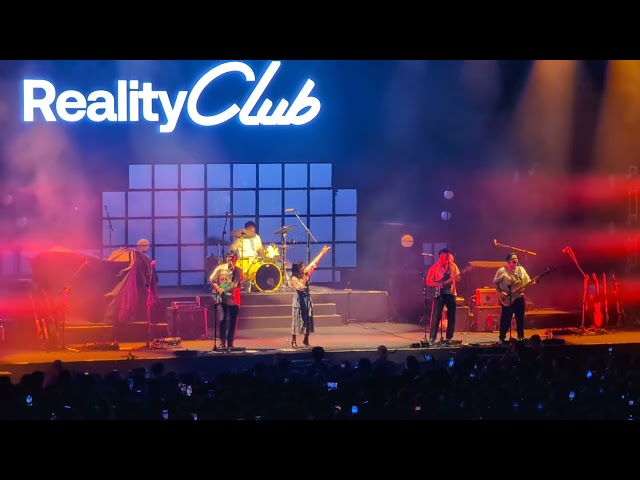 250211 Reality Club - Is It the Answer? (NIKI: Buzz World Tour in Manila Day 1)