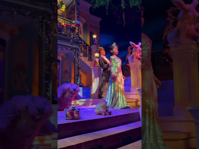 Lil vid i took on tiana bayou adventure. Definitely worth the wait #tianasbayouadventure #disney