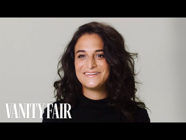 Jenny Slate Is Not Allowed to Use Her Marcel the Shell Voice During “Romantic Encounters”