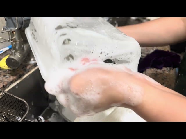 Asmr— Washing dishes with sponge— No Talking