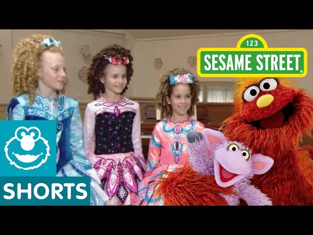 Sesame Street: Irish Dancing School with Murray