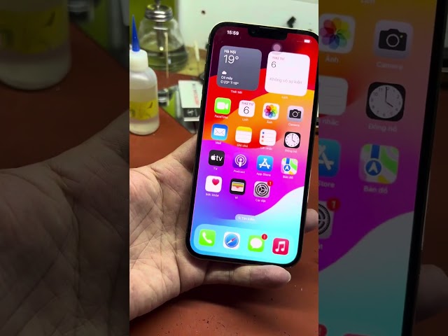 Iphone 13 pro max sọc cạnh màn fix ok