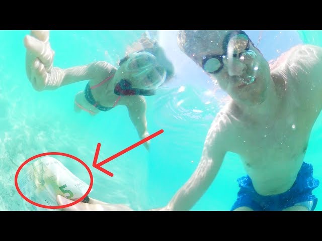 Found Money in Ocean while snorkeling - Best 360° VR videos