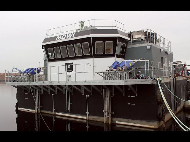 Gael Force SeaMate 400T Concrete Feed Barge - 360 Tour