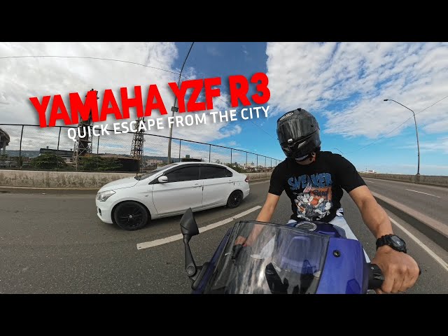 Yamaha YZF R3 Quick escape from the City