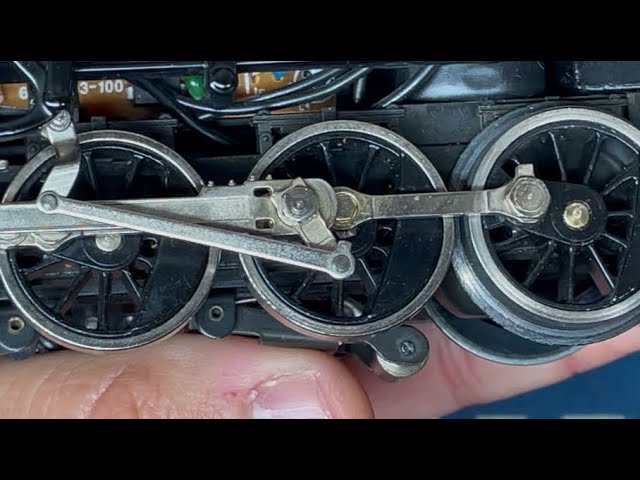 Lionel Polar Express Threw an Eccentric Gear…Let’s Fix it!