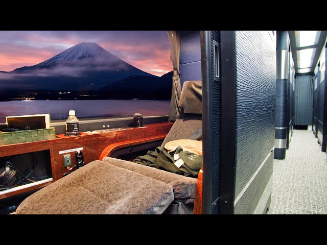 Capsule hotel in motion! First Class Private Overnight Bus between Tokyo and Osaka