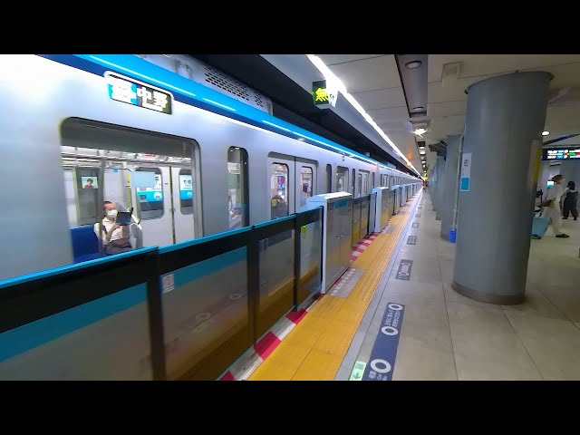 [Tokyo Metro] Walk in Otemachi Station in 360° VR / 東京メトロ・大手町駅の散歩（東西線、半蔵門線、千代田線、丸ノ内線）【360度VR映像】