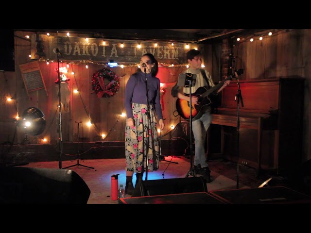 Monet & Christian Perform "Check Engine Light" and "Respite" Live at the Dakota Tavern, Toronto