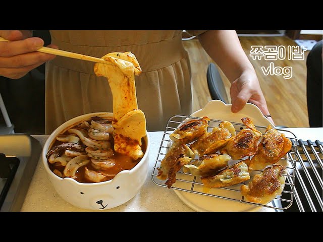 vlog│seafood tteokbokki, fried dumplings, oil pasta, crab soup, crab egg fried rice, porkbelly party