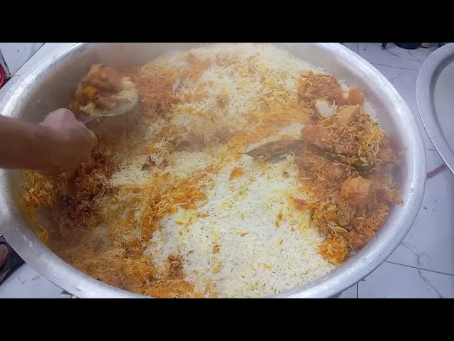 chicken Dum Biryani  kasmiri hotels muruz 5 no rod