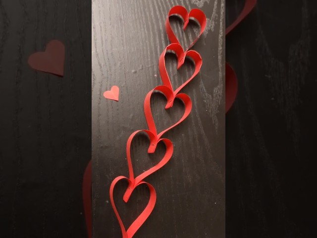 Easy Heart garland DIY crafts using paper #shorts #papercraft #diy #craft #youtubeshorts