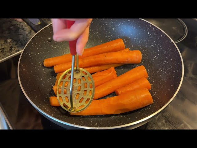 Mashed Gajar ka Halwa Recipe | Authentic Pakistani Carrot Halwa in Under 5 Minutes|Different & Quick