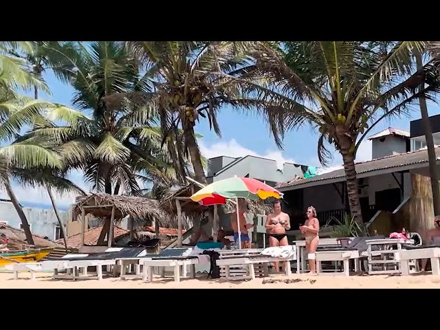 WHY ARE BEACHES IN BARCELONA LIKE THAT?? 😲 2025 Barceloneta Beach Spain Walking Tour beach walk