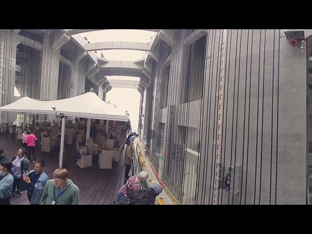 [360] Three Gorges Dam ship lift