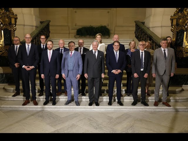 New Belgian Prime Minister and new government swear in in front of Belgian King Philippe