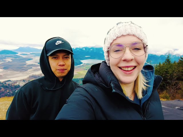 Exploring the UNKNOWN with Wes & Jess! | Adventure Vlog