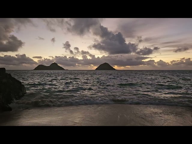 Lanikai Beach Sunrise, Oahu, Hawaii.