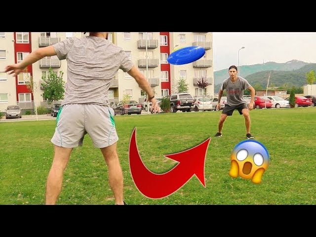 Incerc sa prind frisbee-ul din saritura! 😅 (frisbee tricks challenge)