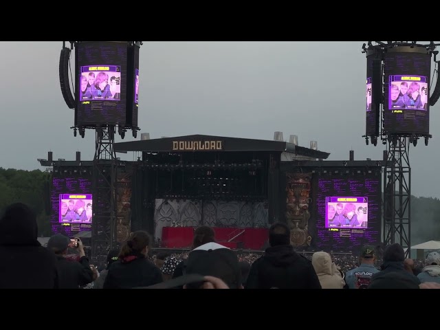 Bring Me The Horizon - Intro + AmeN @ Download Festival