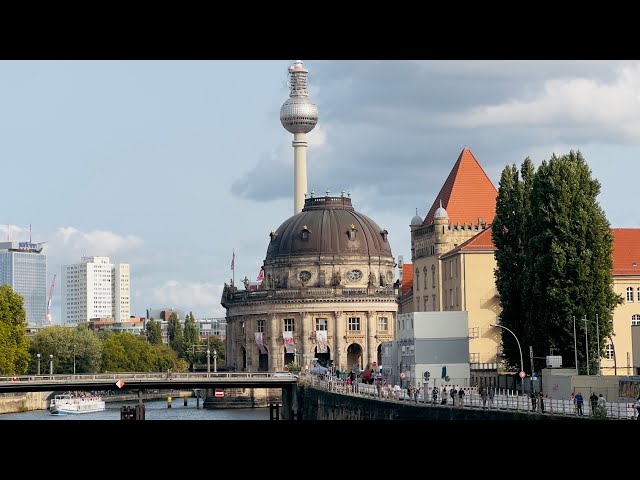 Berlin برلين Germany 🇩🇪Walking In Dangerous & Dirty District ,let’s see ,Enjoy 4K HDR, 2023.