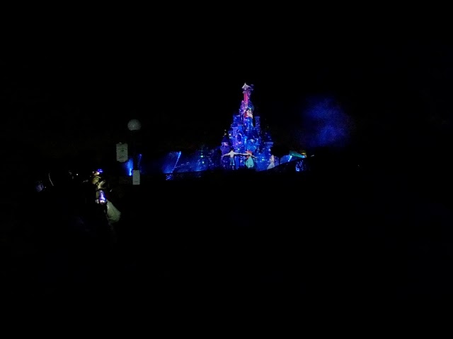 Prueba nocturna Gear 360 en 4K. Espectaculo de luz Eurodisney