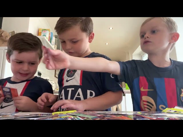 Kids Opening 35 football card packs!!! | PANINI PREMIER LEAGUE | Arthey brothers.