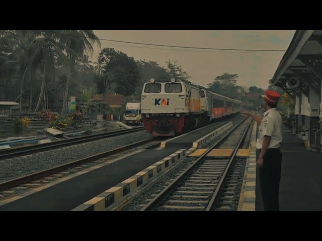 Slow Motion Keren Kereta Api Indonesia | Video Kereta Api