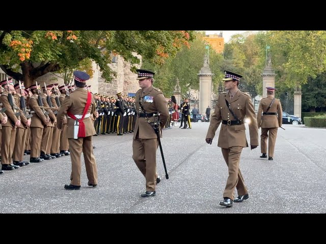 Scots Guards young officer receives the sword to carry on the parade      #soldiers#Scotland#palace