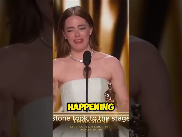 Emma Stone Recreates Her Iconic iCarly Moment at the Oscars! #emmastone #icarly #shorts