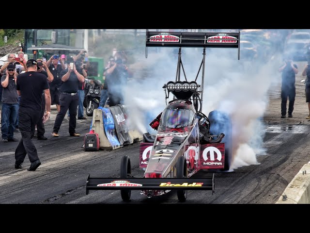 Leah Pruett smokes down  Woodward Ave in her Dragster@leahpruett5387 #becauseroadkill @Dodge