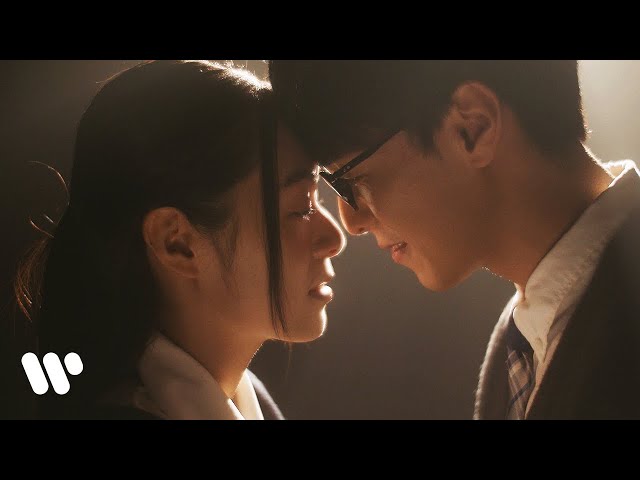 NHỮNG LỜI HỨA BỎ QUÊN (Forgotten Promises) / VŨ. x DEAR JANE (Official MV)