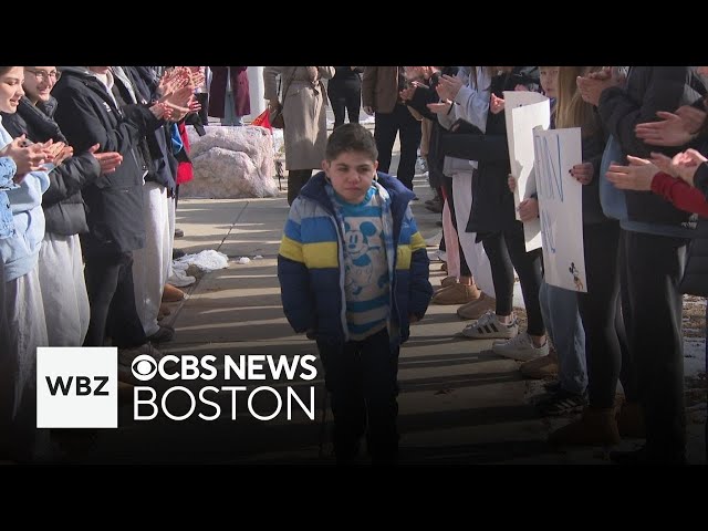 Hingham holds celebration after Make-A-Wish grants 12-year-old's wish