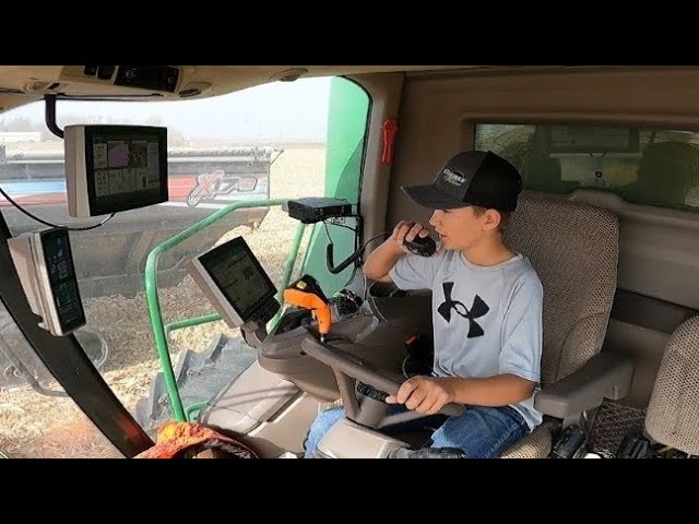 New Combine Operator with His Own Vlog Camera - 13 YEARS OLD!!