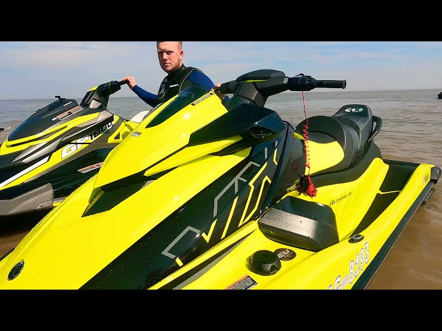 Loading two Yamaha jetskis on to a double trailer review