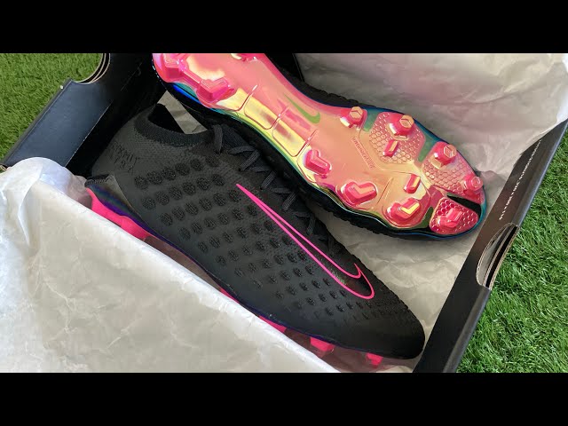 The best football boots of 2022? Unboxing the Nike phantom ultra venom! 🔥