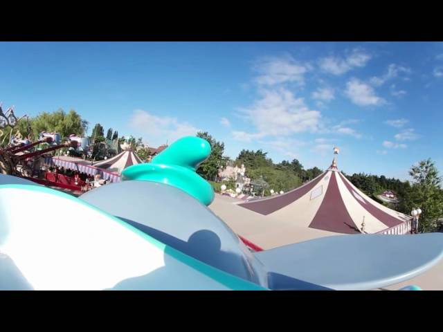 Dumbo flying elephants at disneyland paris. 360 video.