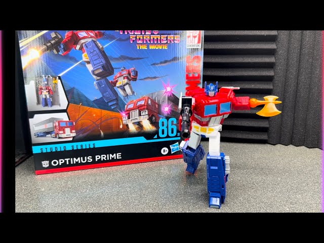 Takara Tomy/Hasbro:  Commander Class Studio Series 86 Movie Optimus Prime Review!