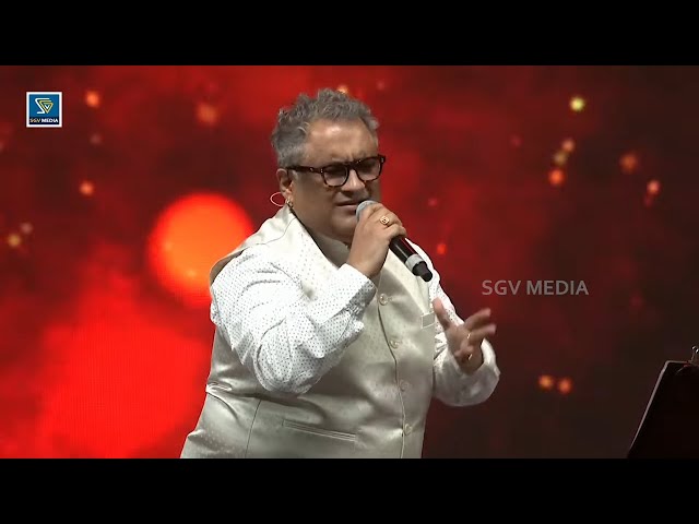 Kunal Ganjawala Live Singing "Neene Neene Song" At Puneeth Parva Event