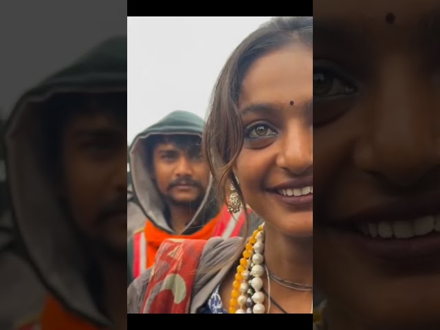 Monalisa viral girl maha Kumbh