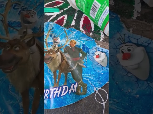 Disney frozen characters on birthday caps