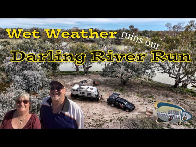 Driving the Darling River Run - Rain turns the black soil super slippery!