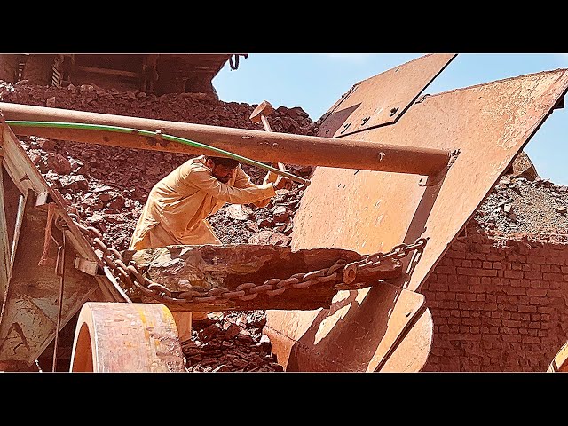 OH WOW! Satisfying Stone Crushing Process - ASMR - Giant Rock Crushing Jaw Crusher in Action.